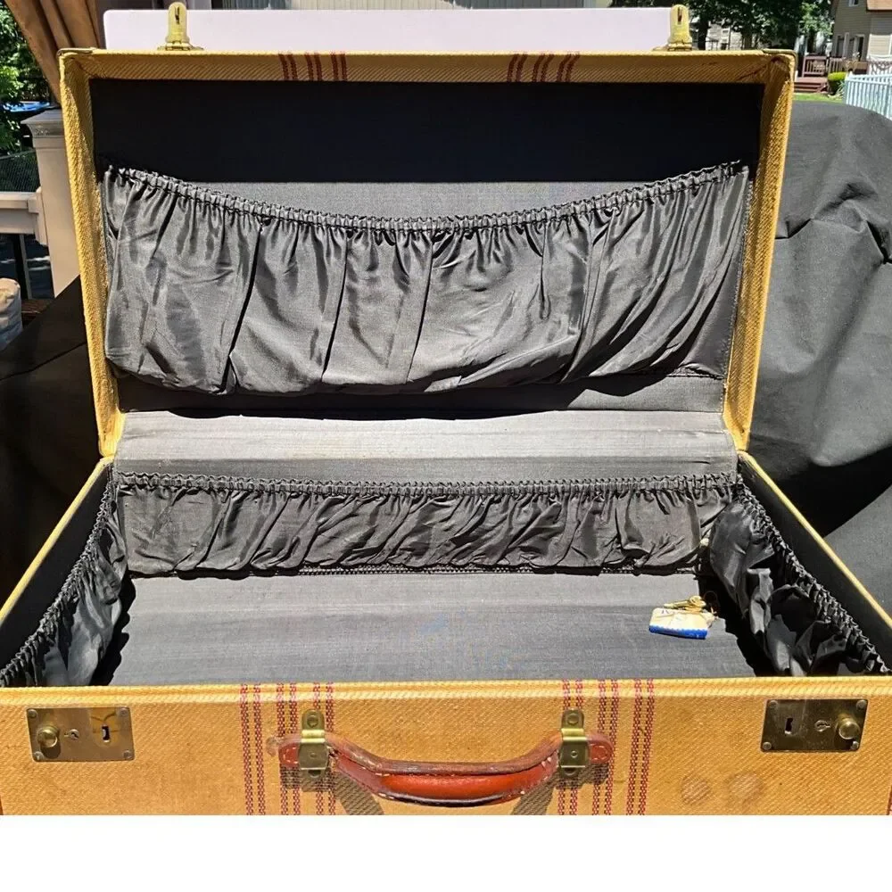 Large striped vintage suitcase great display piece must see brown & rust colors